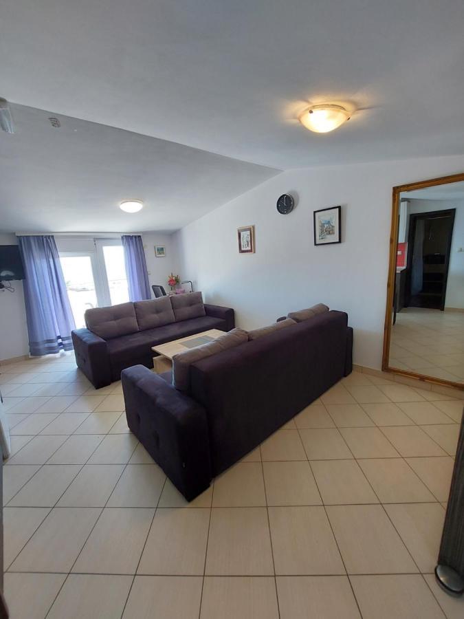 Holiday Baška Voda Exterior foto