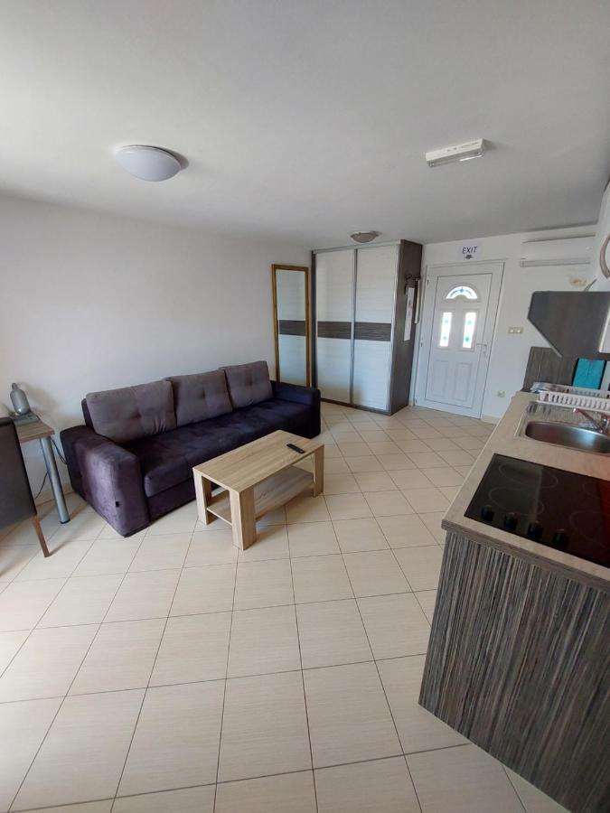 Holiday Baška Voda Exterior foto